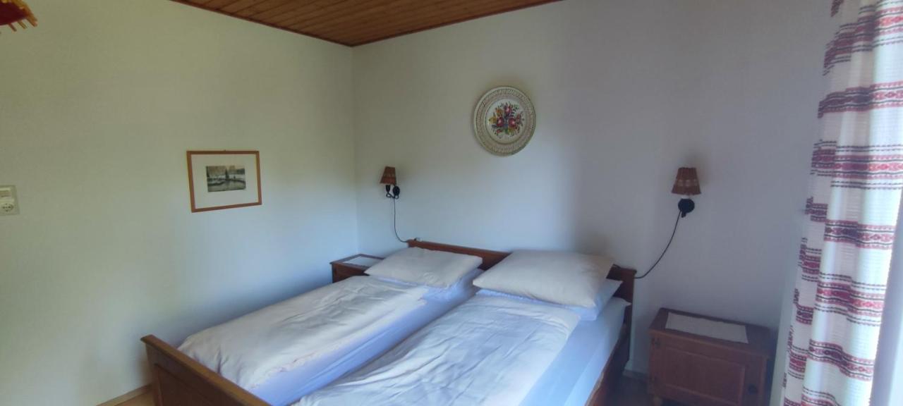Gaestehaus Moorbad Gmoes Konuk evi Laakirchen Dış mekan fotoğraf