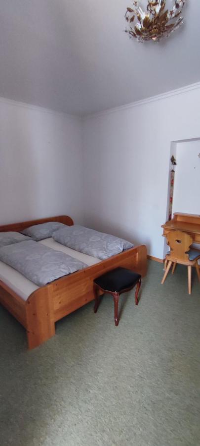 Gaestehaus Moorbad Gmoes Konuk evi Laakirchen Dış mekan fotoğraf